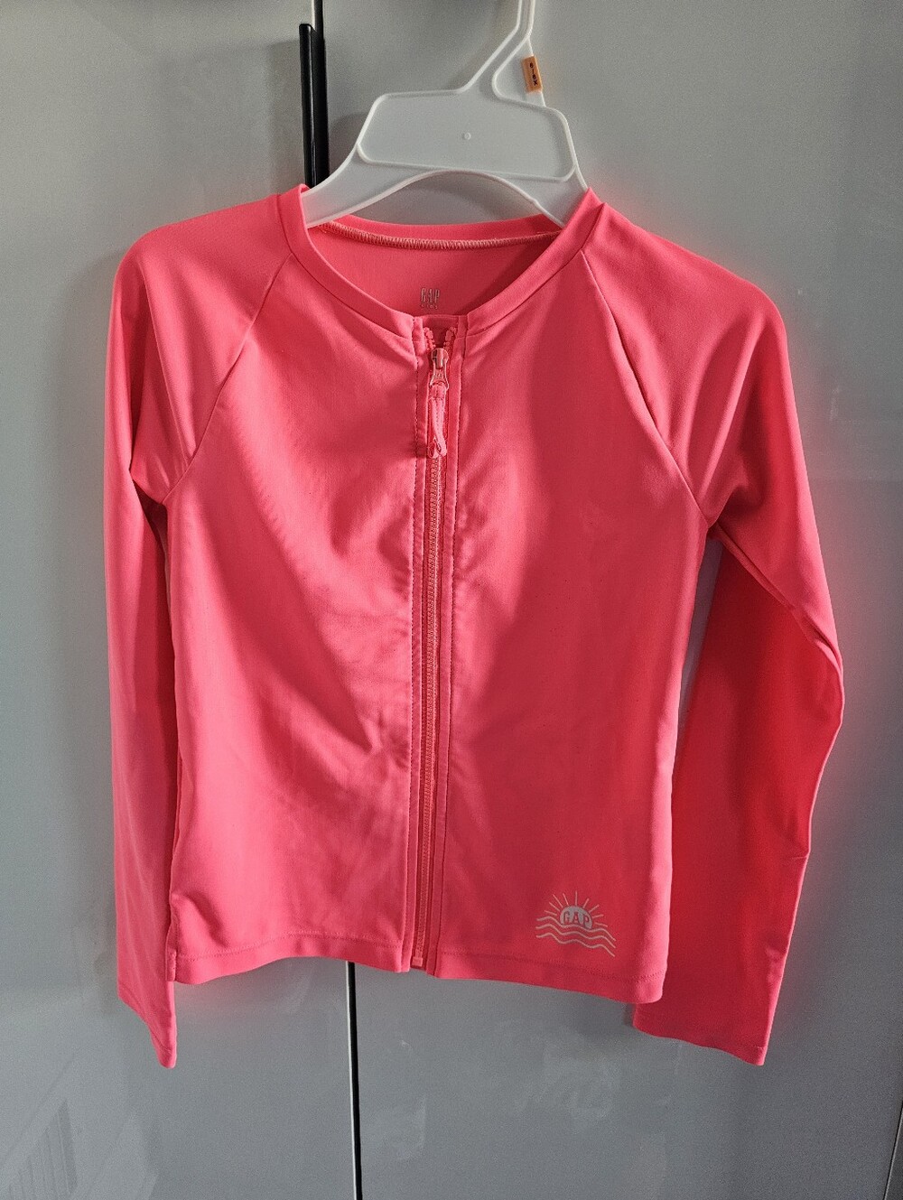 GAP Girl Zip Long Sleeves Rashguard Pink Pop Neon M